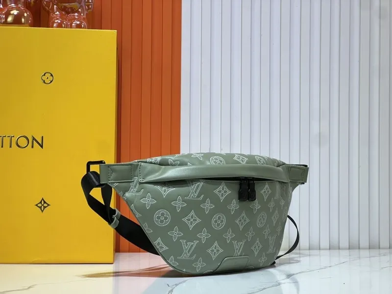 Alternative view of LV Waist & Chest Packs-208