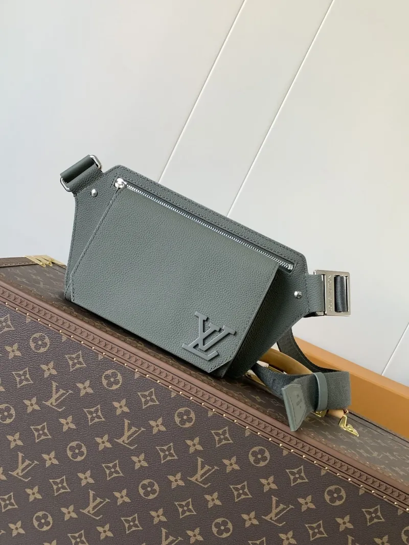 LV Waist & Chest Packs-210