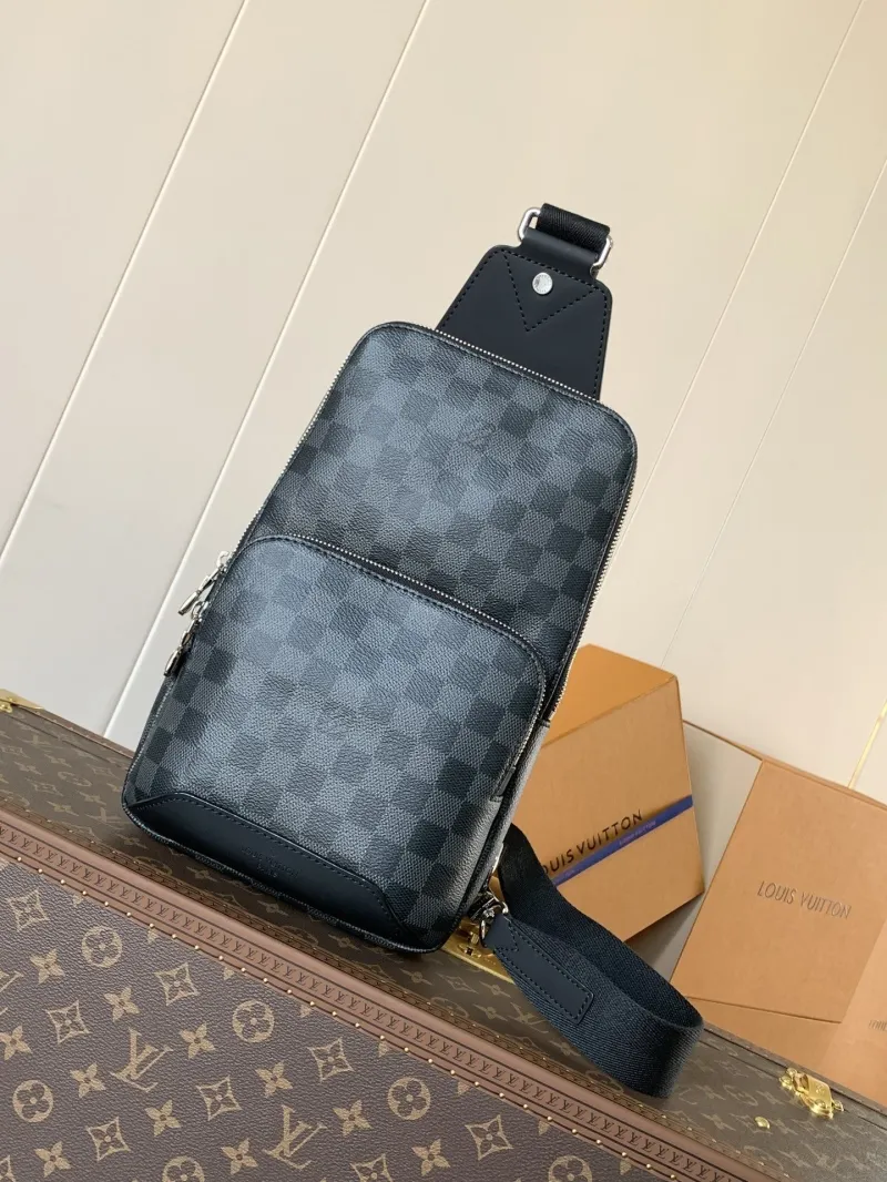 LV Waist & Chest Packs-219