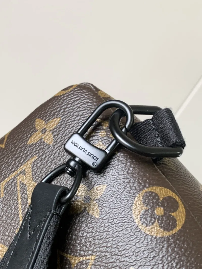 LV Waist & Chest Packs-221 - Image 7