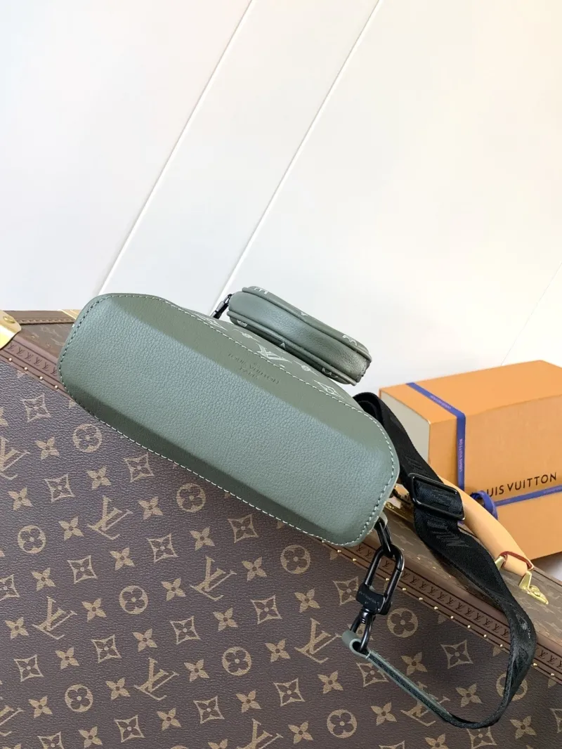 LV Waist & Chest Packs-223 - Image 4