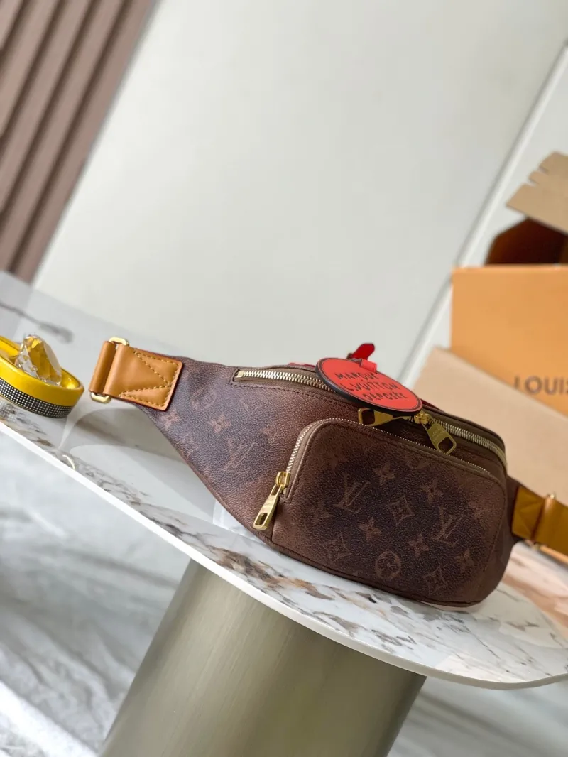 Alternative view of LV Waist & Chest Packs-225