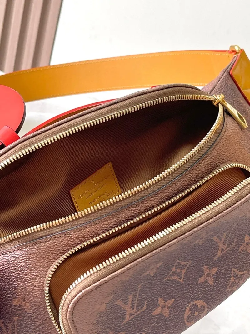 LV Waist & Chest Packs-225 - Image 5