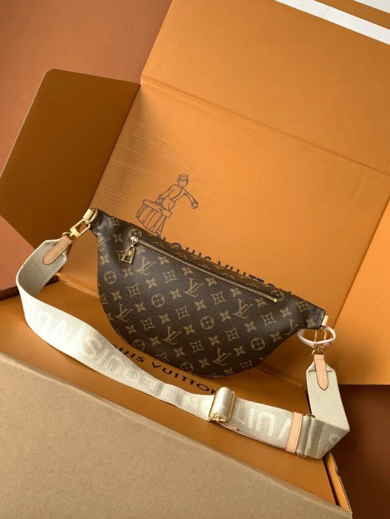 Alternative view of LV Waist & Chest Packs-246