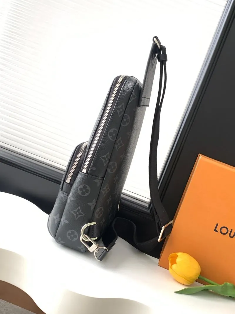 Alternative view of LV Waist & Chest Packs-251
