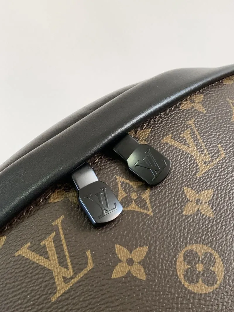 LV Waist & Chest Packs-258 - Image 6