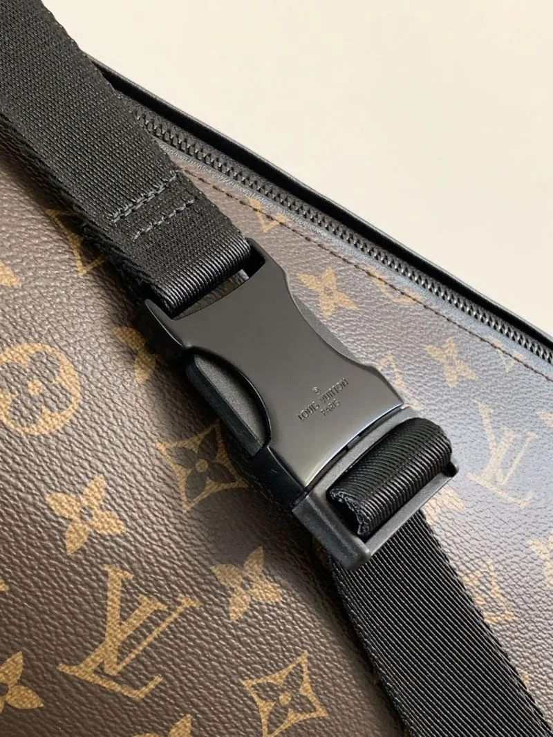 LV Waist & Chest Packs-258 - Image 7
