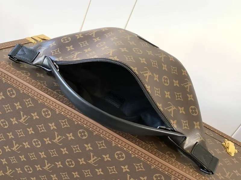 LV Waist & Chest Packs-258 - Image 8