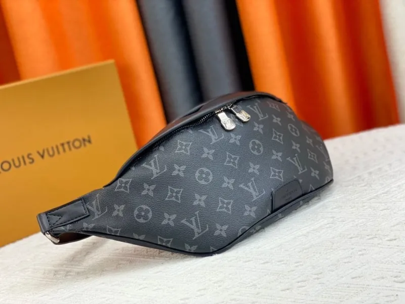 Alternative view of LV Waist & Chest Packs-272