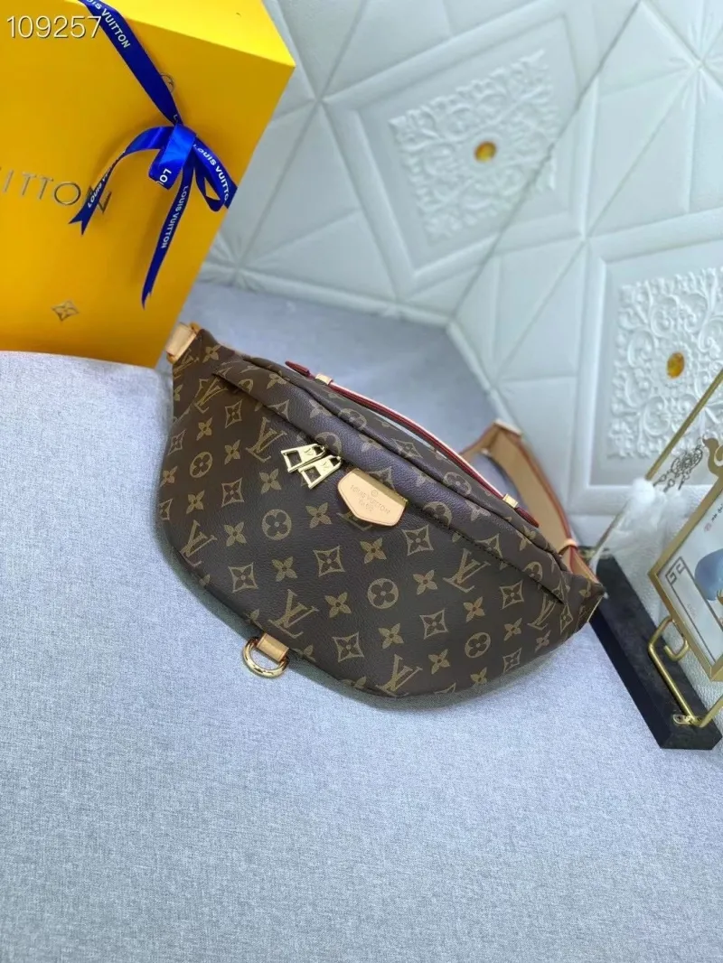 LV Waist & Chest Packs-285