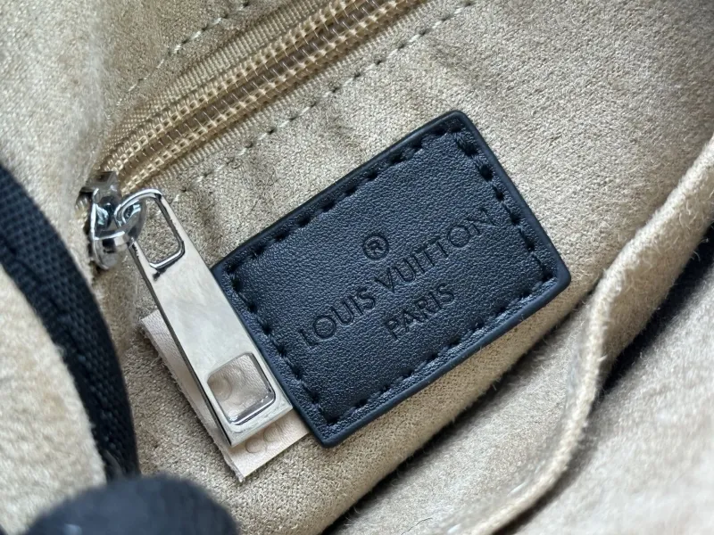LV Waist & Chest Packs-290 - Image 8