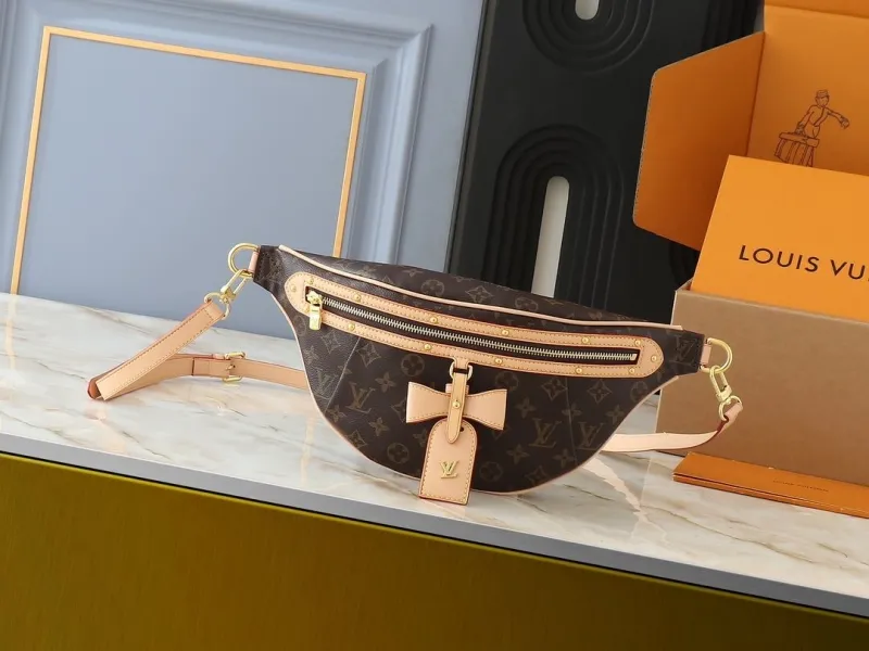 LV Waist & Chest Packs-296