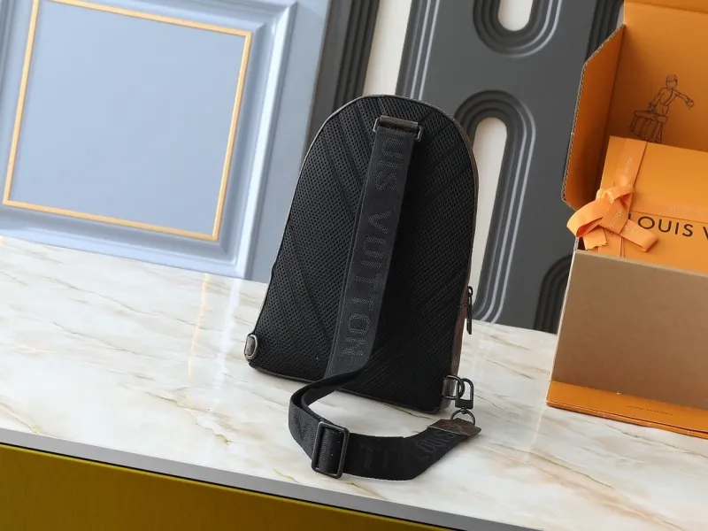 LV Waist & Chest Packs-299 - Image 3
