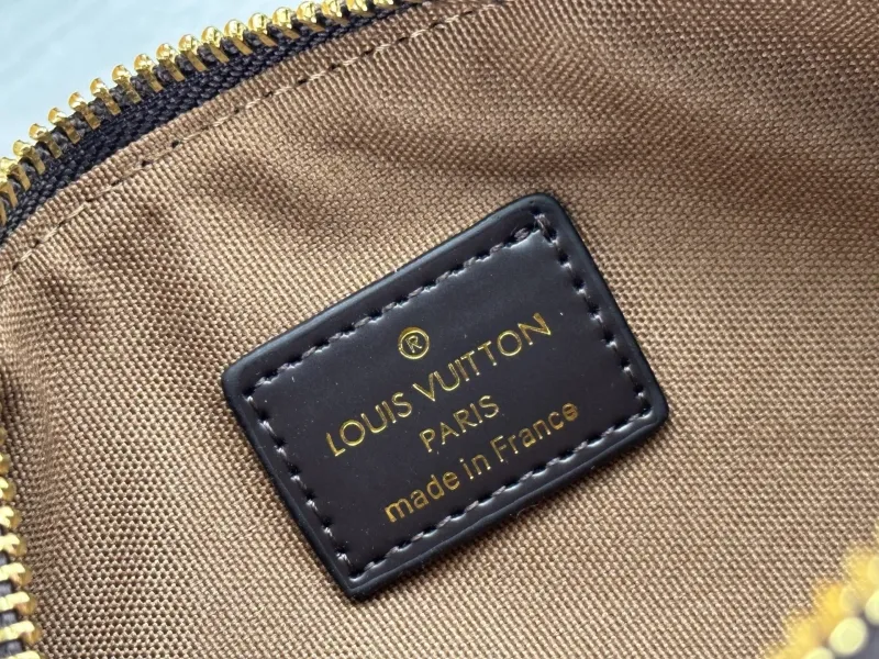 LV Waist & Chest Packs-303 - Image 9