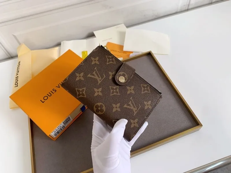 LV Wallets-1 - Image 4