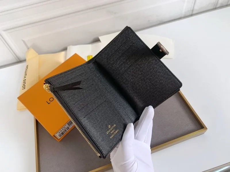LV Wallets-1 - Image 8