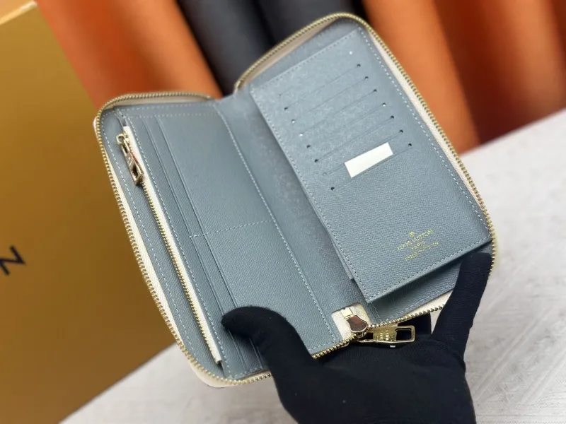 LV Wallets-4 - Image 8