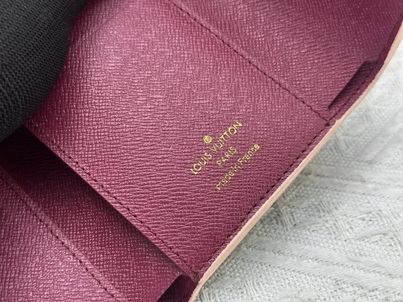 LV Wallets-5 - Image 7