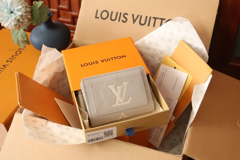 LV Wallets-6