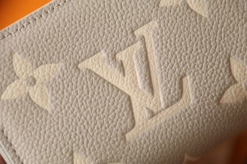 LV Wallets-6 - Image 8