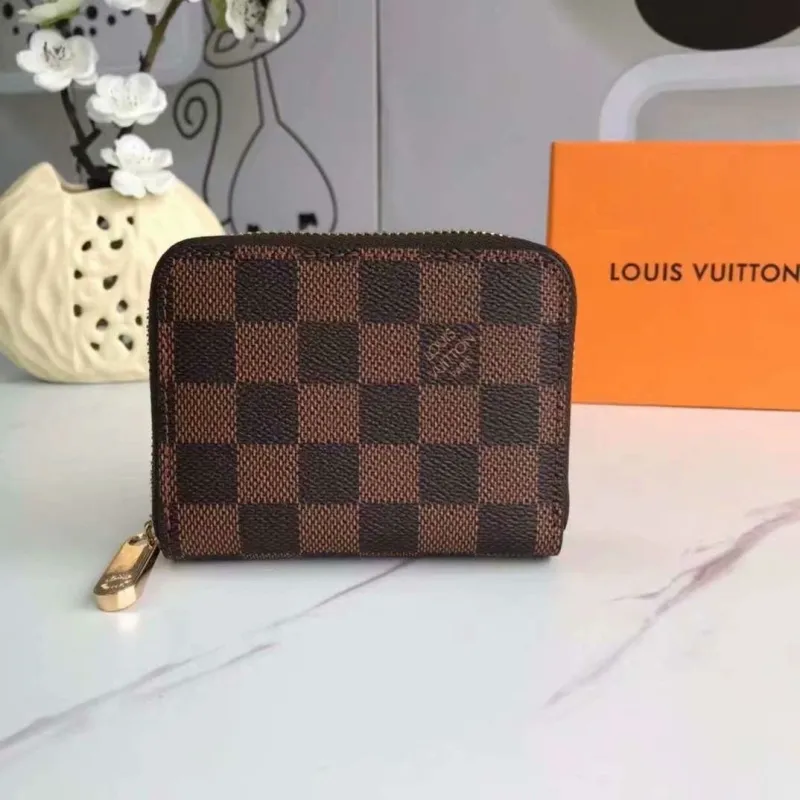 LV Wallets-9