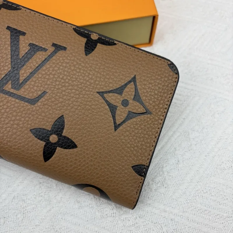 LV Wallets-10 - Image 4