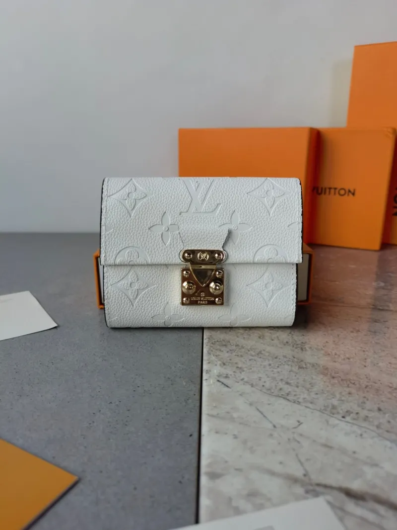 LV Wallets-11