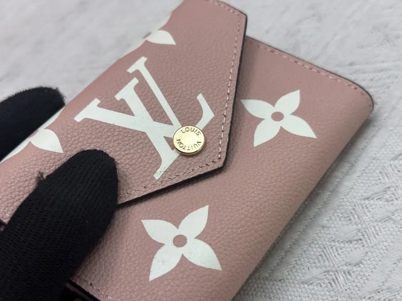LV Wallets-17 - Image 6