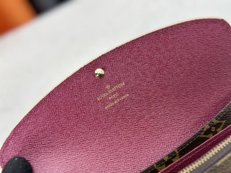 LV Wallets-19 - Image 9