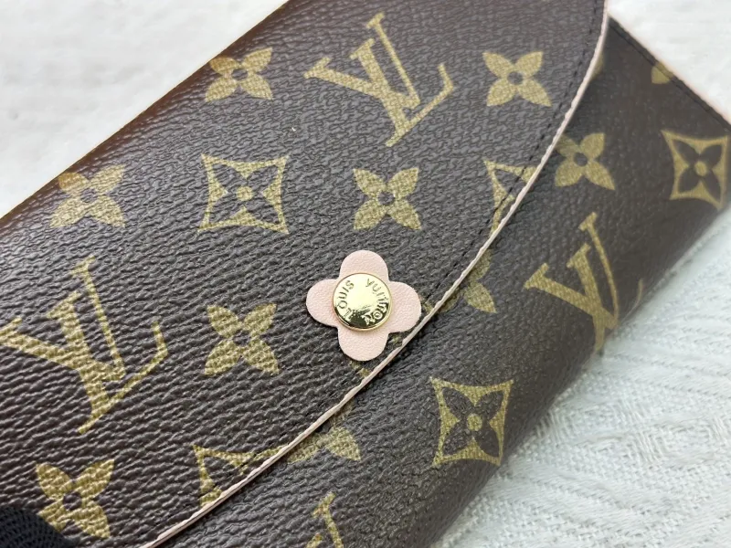 LV Wallets-21 - Image 7