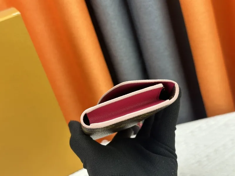 LV Wallets-22 - Image 4