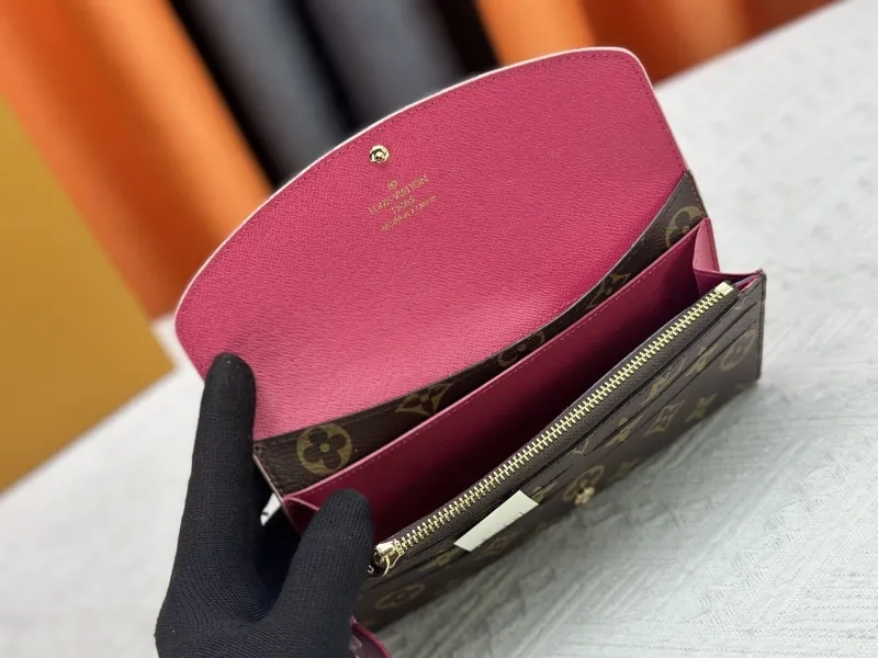 LV Wallets-22 - Image 8