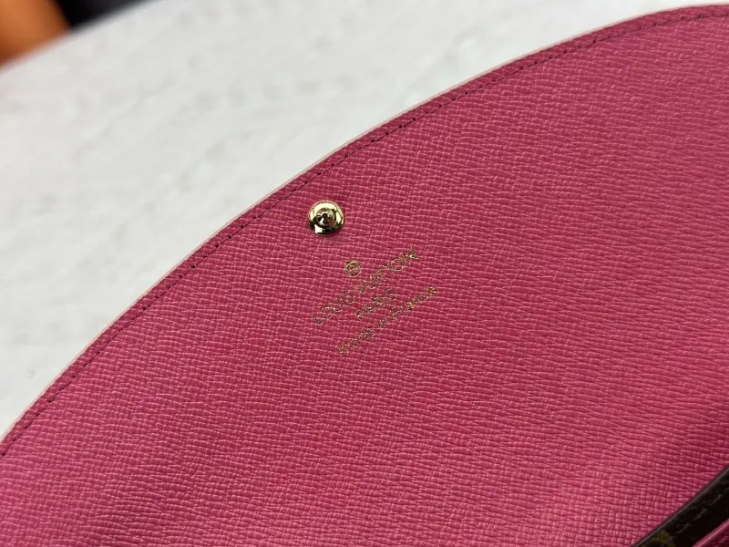LV Wallets-22 - Image 9