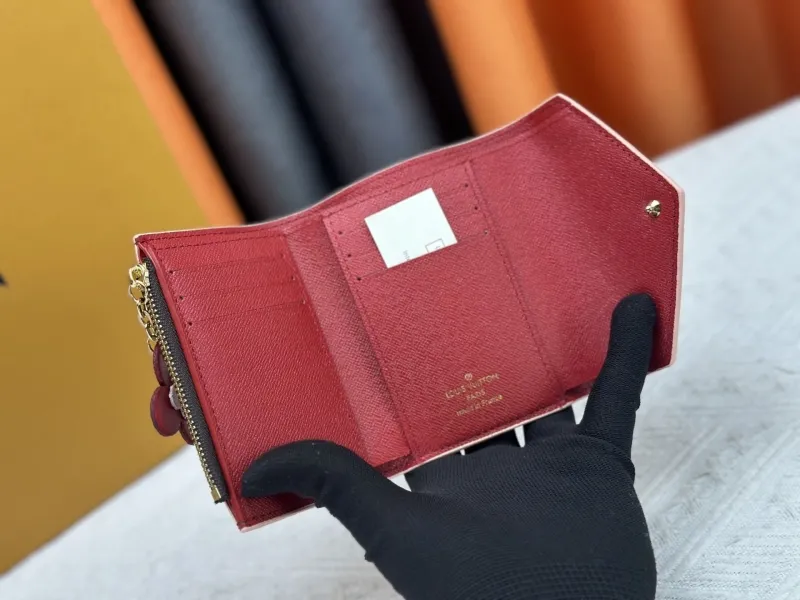LV Wallets-23 - Image 6