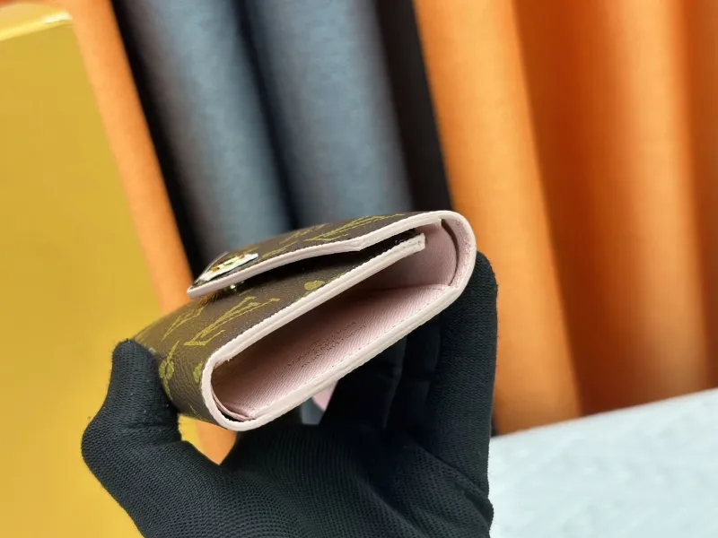 LV Wallets-25 - Image 4