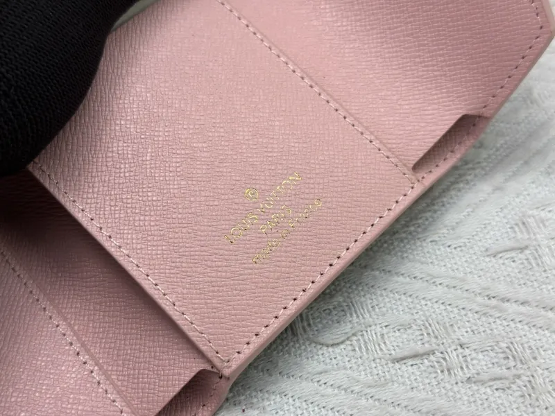LV Wallets-25 - Image 7