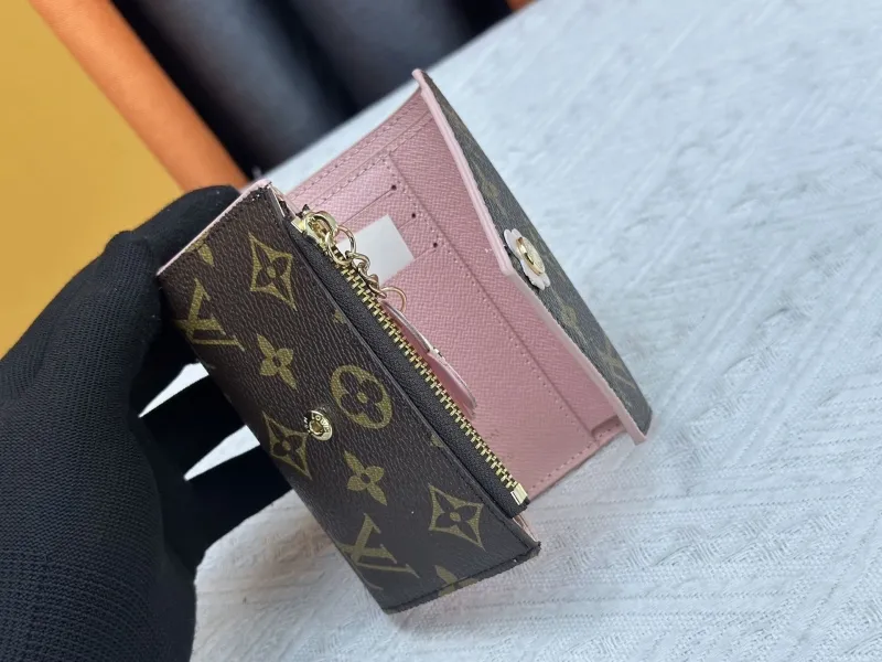 LV Wallets-25 - Image 9