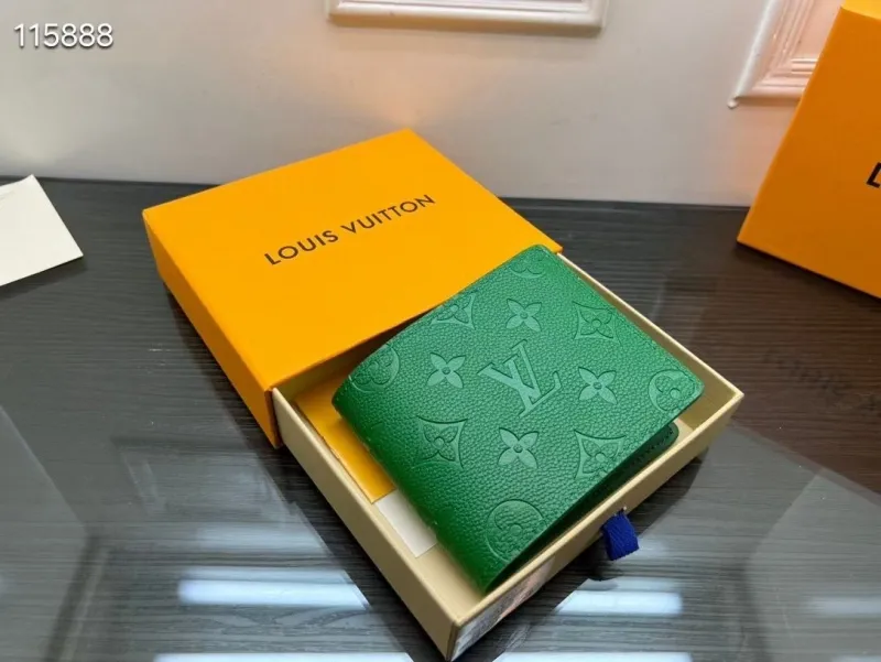 LV Wallets-27