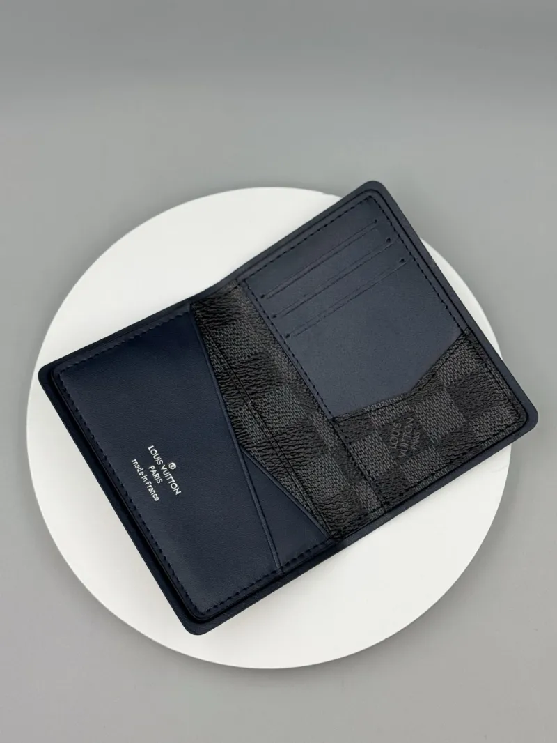 LV Wallets-42 - Image 3