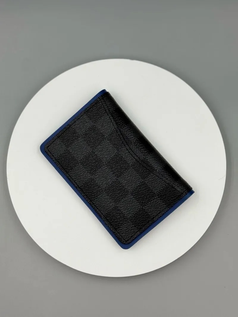LV Wallets-43