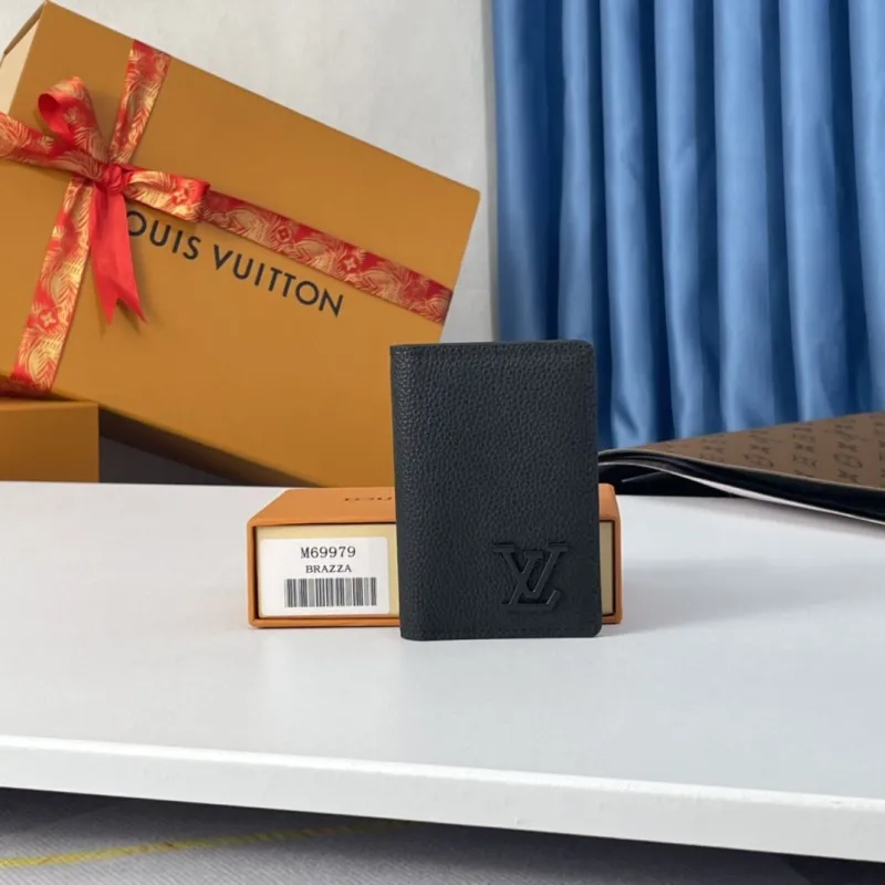 LV Wallets-52