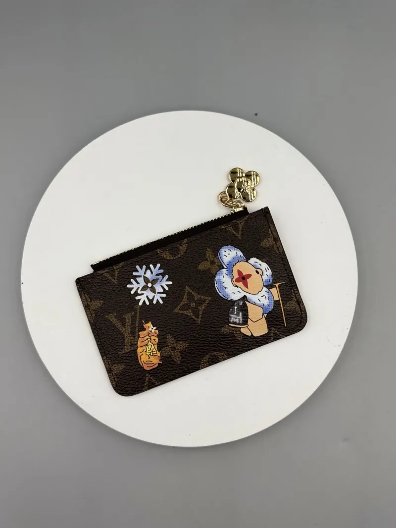 LV Wallets-66