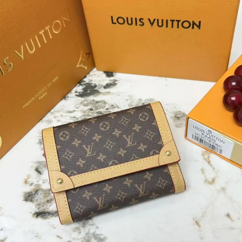 LV Wallets-75