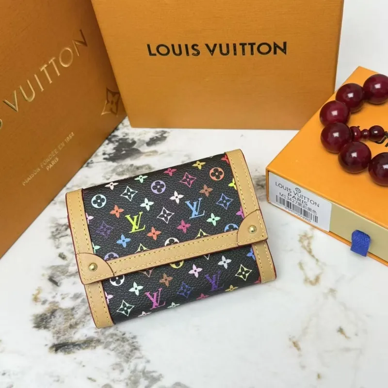 LV Wallets-77