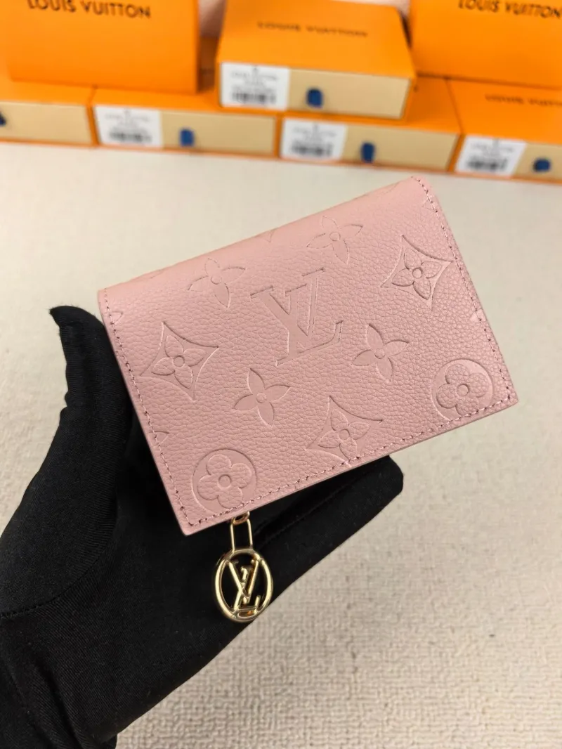 LV Wallets-85