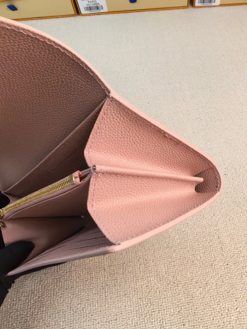 LV Wallets-92 - Image 7