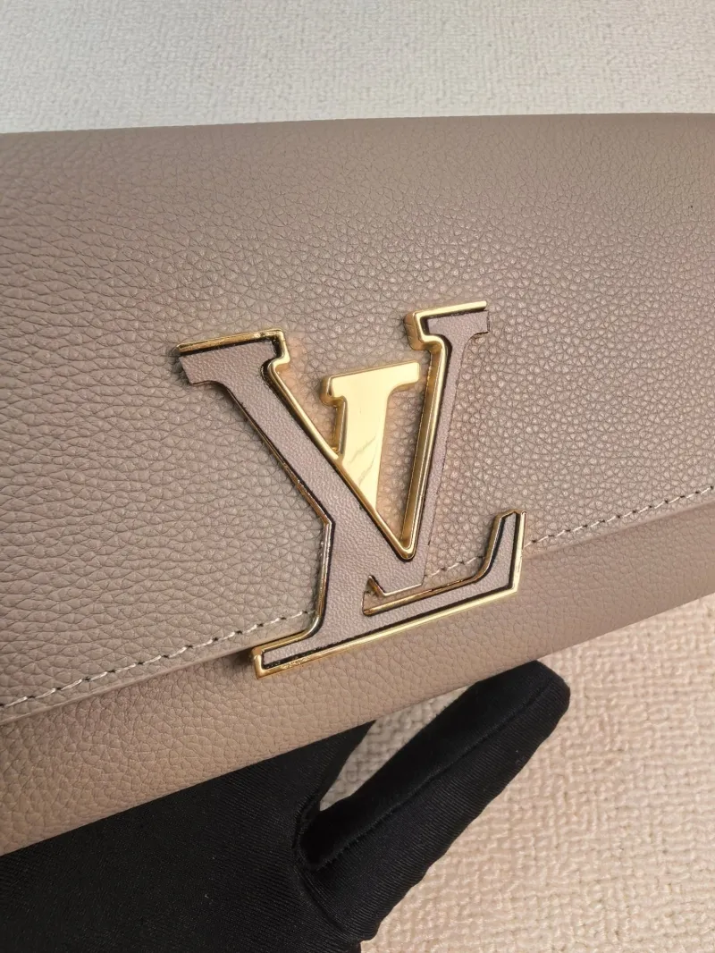 LV Wallets-93 - Image 8