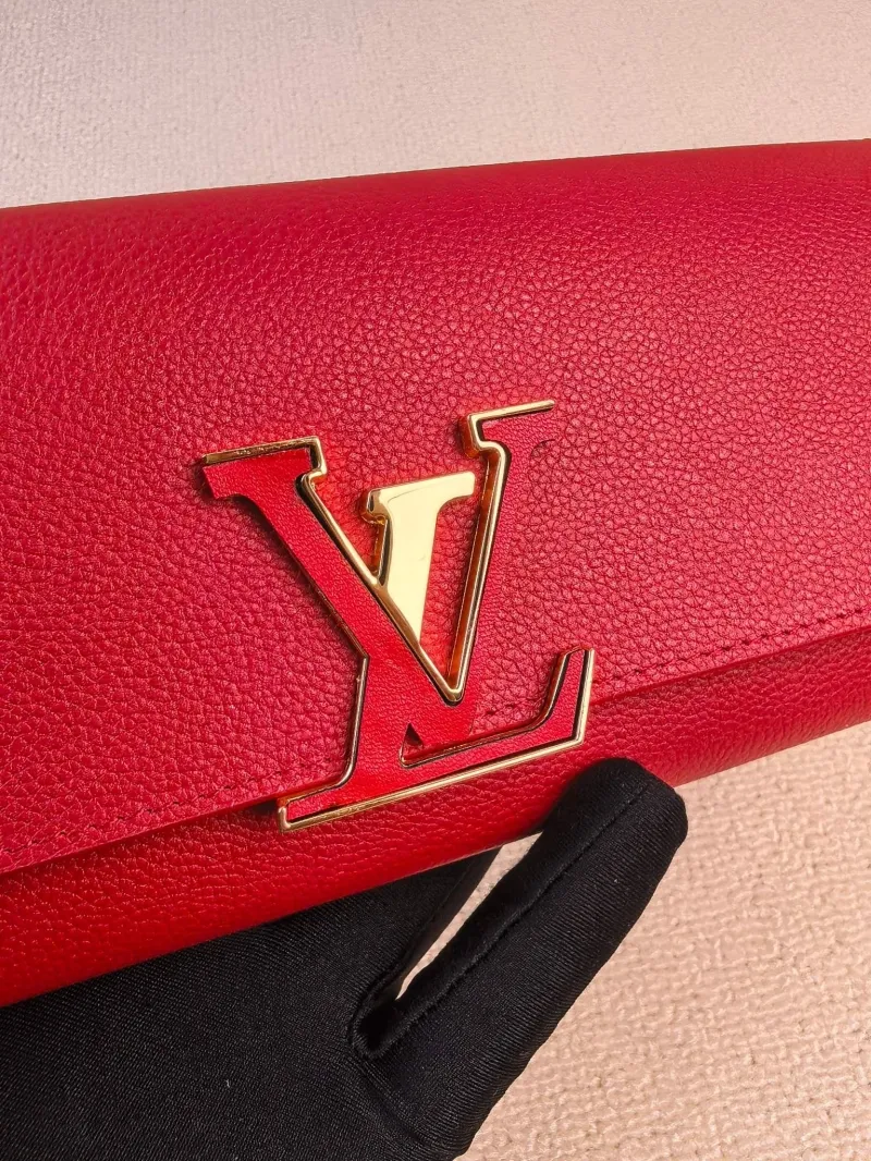 LV Wallets-94 - Image 8