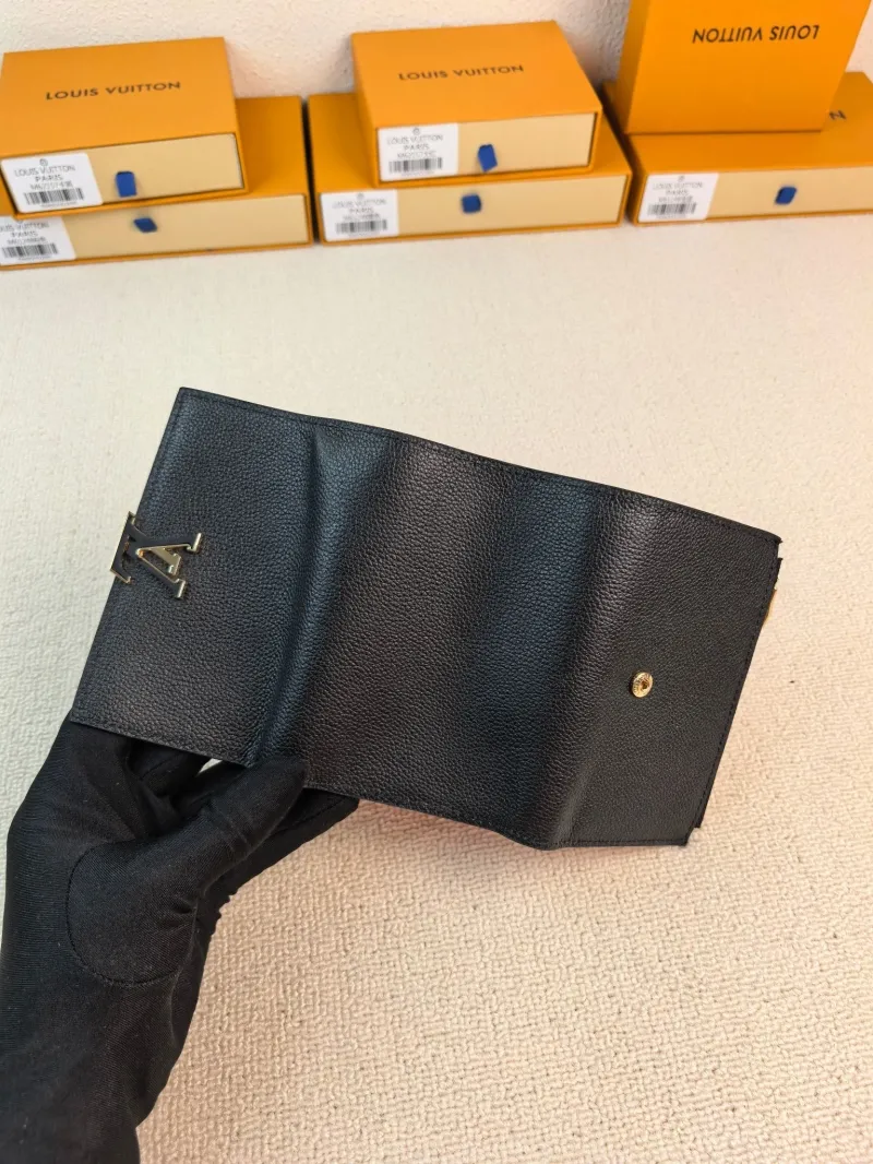 LV Wallets-96 - Image 4