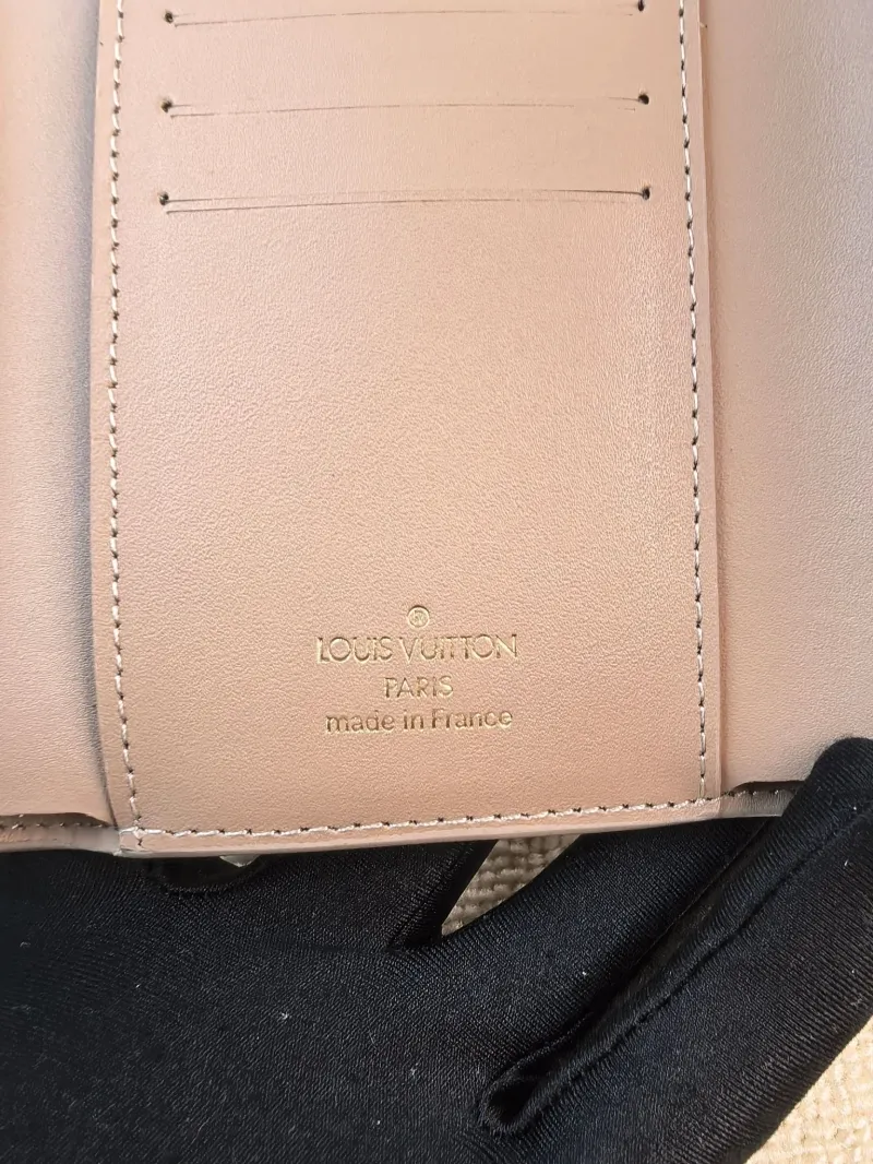 LV Wallets-98 - Image 7